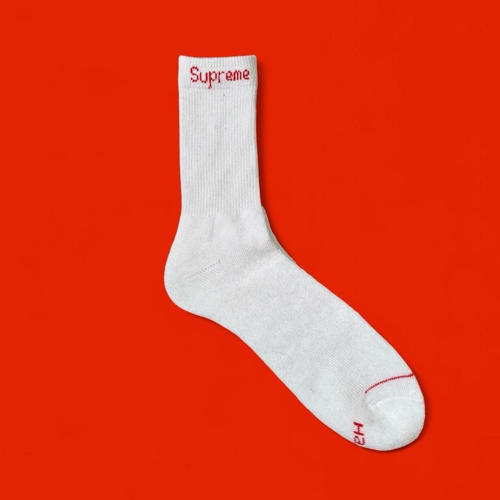 Supreme Hanes WHITE Crew Socks ONE (1) PAIR -Size 6-12 - NEW